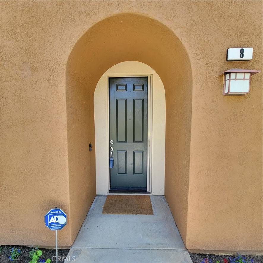 Irvine, CA 92602,8 MINERAL KING