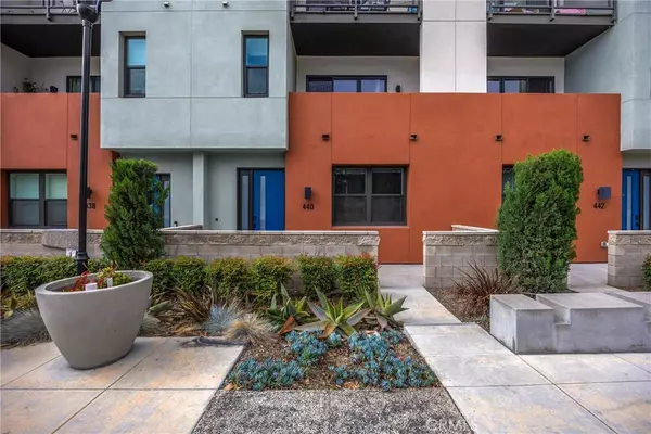 440 W Central AVE, Brea, CA 92821