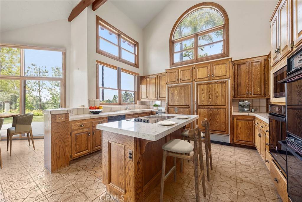 Anaheim Hills, CA 92808,7580 E Martella LN