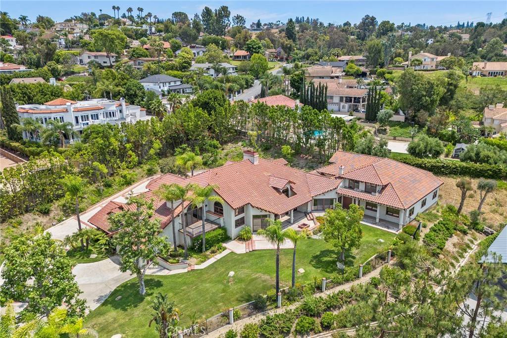 7580 E Martella LN, Anaheim Hills, CA 92808