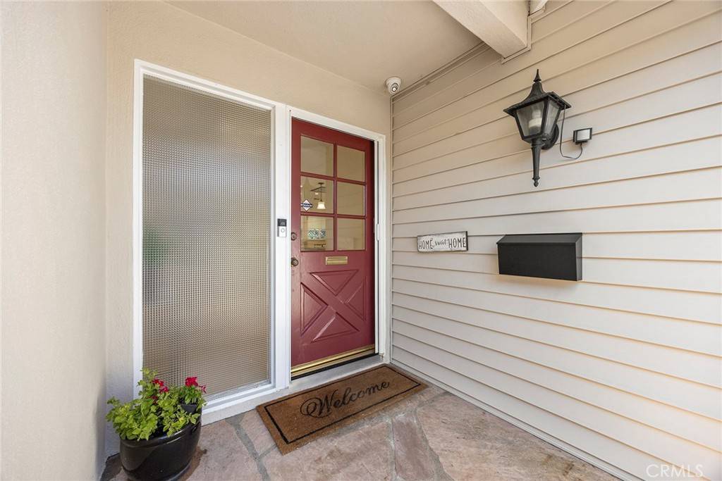 Fullerton, CA 92835,1016 N Highland AVE