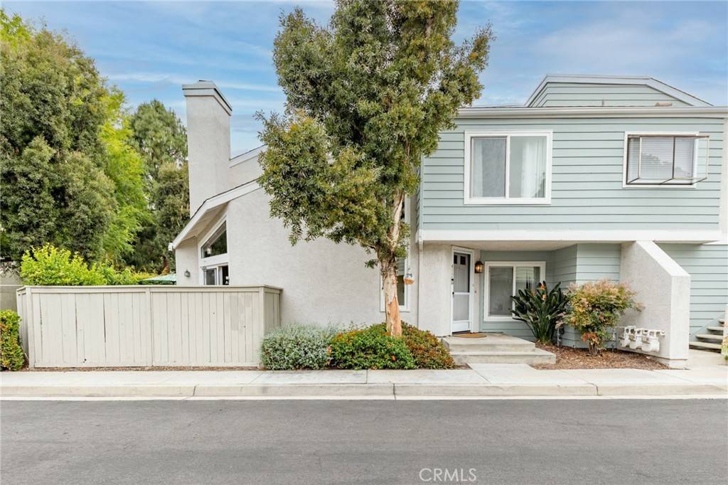 Irvine, CA 92606,412 Deerfield AVE #114