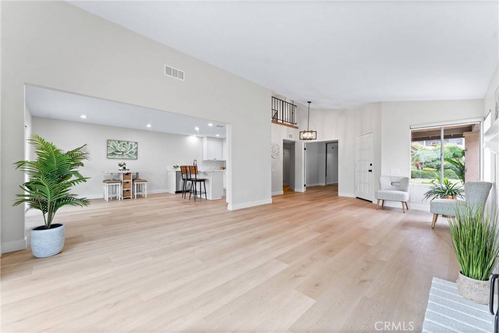 Yorba Linda, CA 92886,3620 Sherwood DR