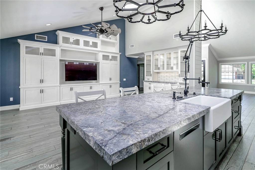 777 Oak Knoll ST, Brea, CA 92821