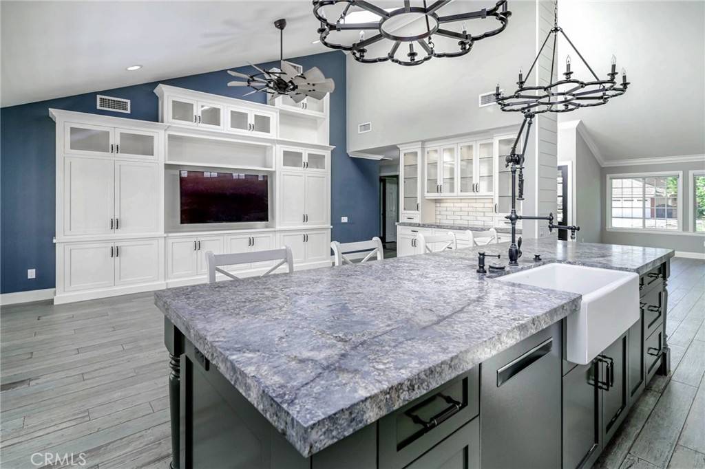 777 Oak Knoll ST, Brea, CA 92821