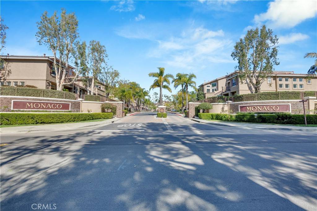 7912 E Monte Carlo AVE, Anaheim Hills, CA 92808