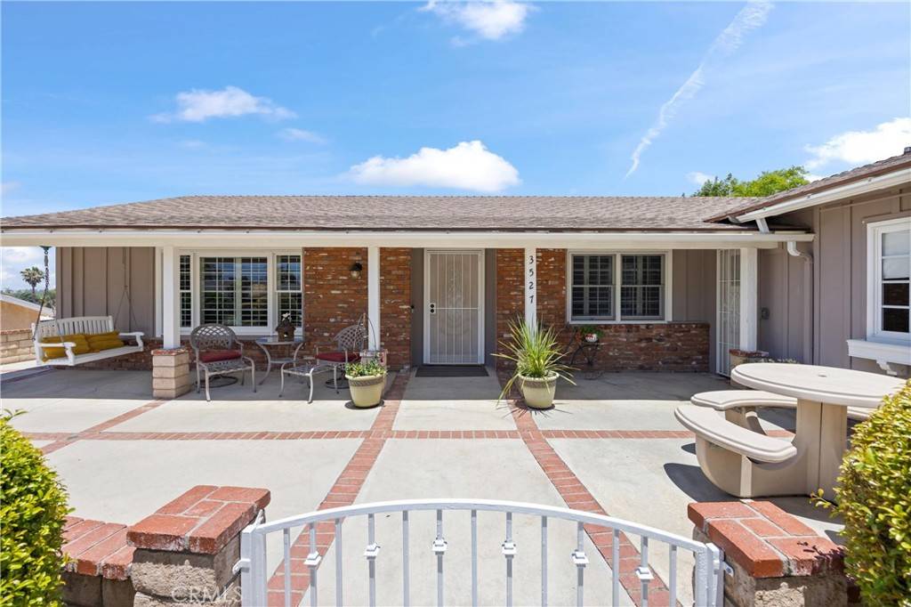 Norco, CA 92860,3527 Bluff ST
