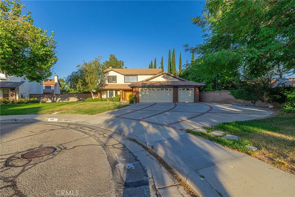 44118 Ruthron AVE, Lancaster, CA 93536