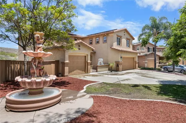 5 Vista Loreta, Lake Elsinore, CA 92532