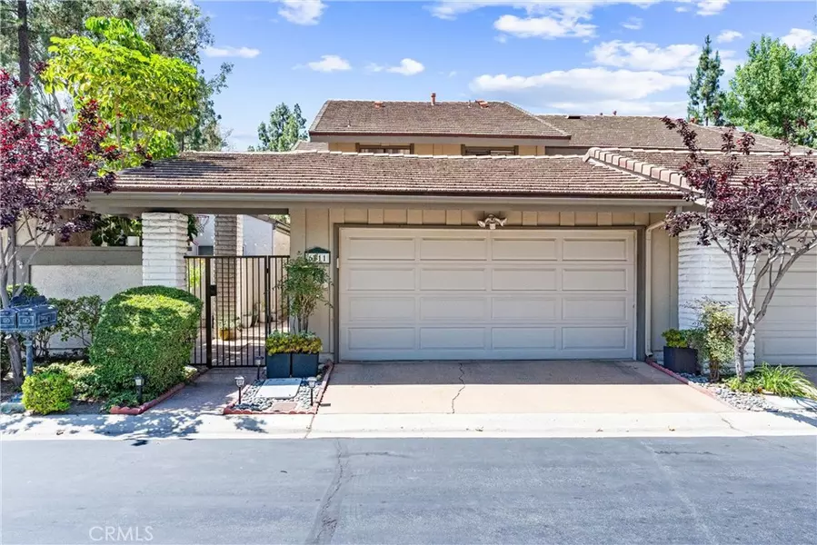 6511 E Paseo Alcazaa, Anaheim Hills, CA 92807
