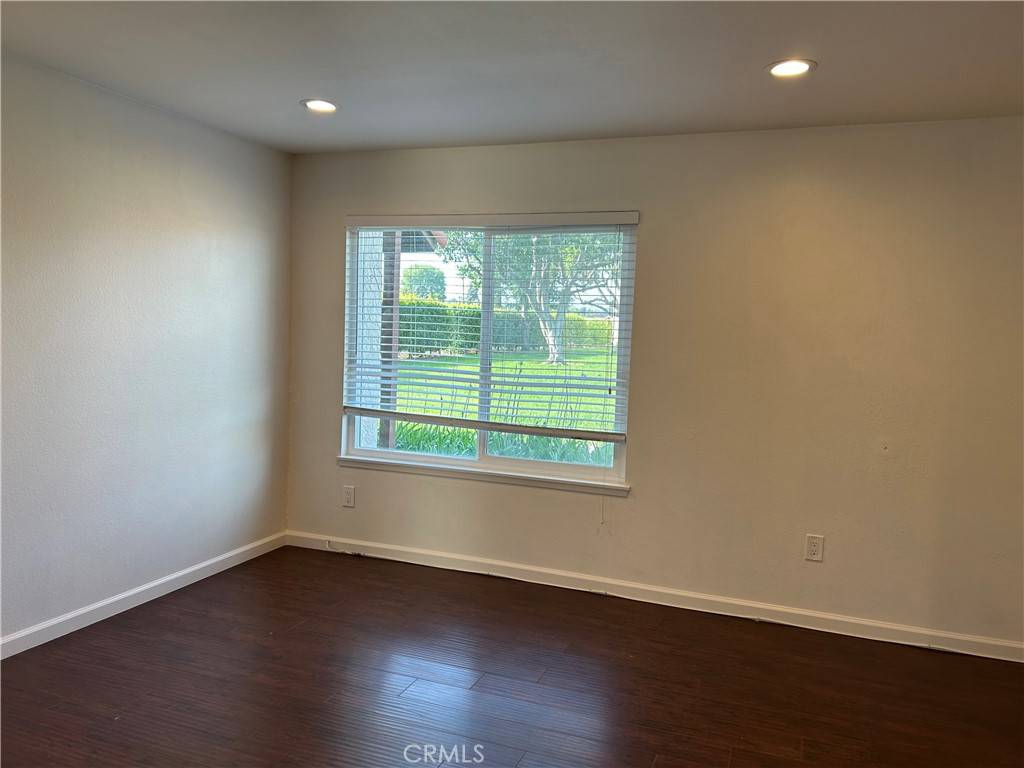 Buena Park, CA 90621,4724 Madrid