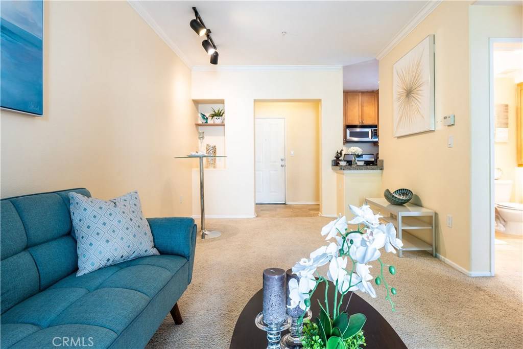 Irvine, CA 92612,3311 Watermarke PL