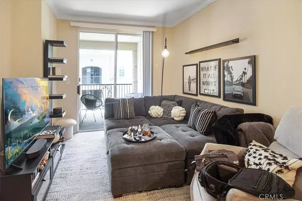 Irvine, CA 92612,3311 Watermarke PL