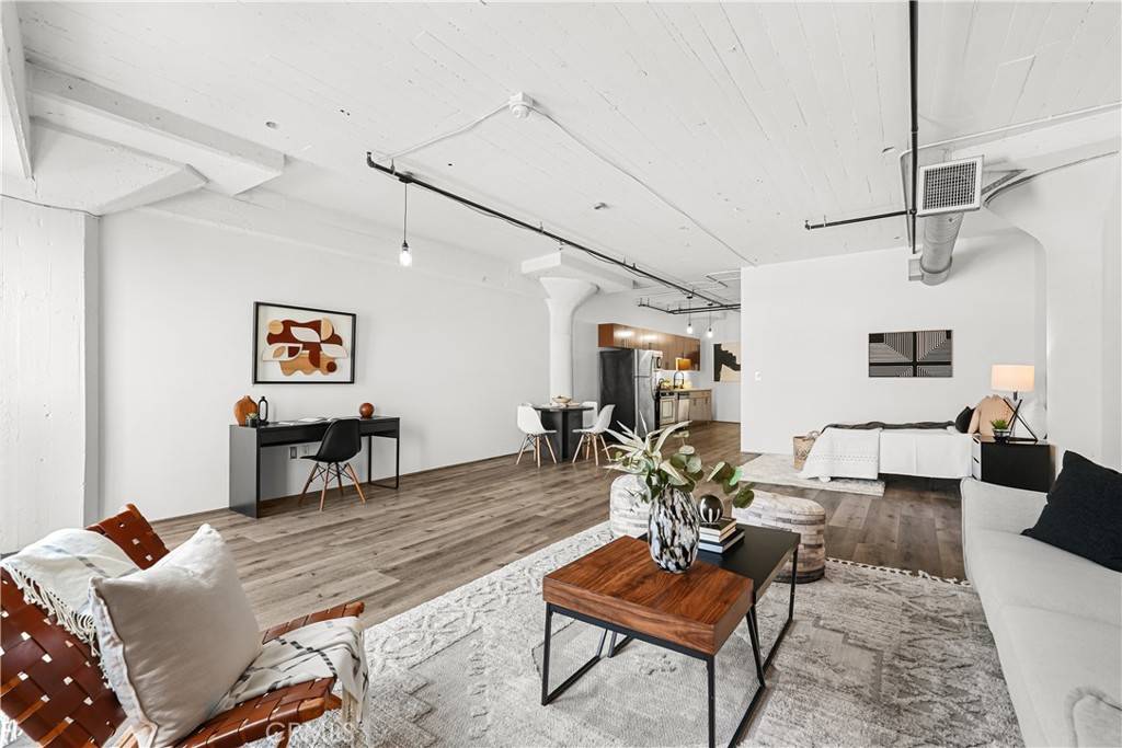 200 N San Fernando RD #202, Los Angeles, CA 90031