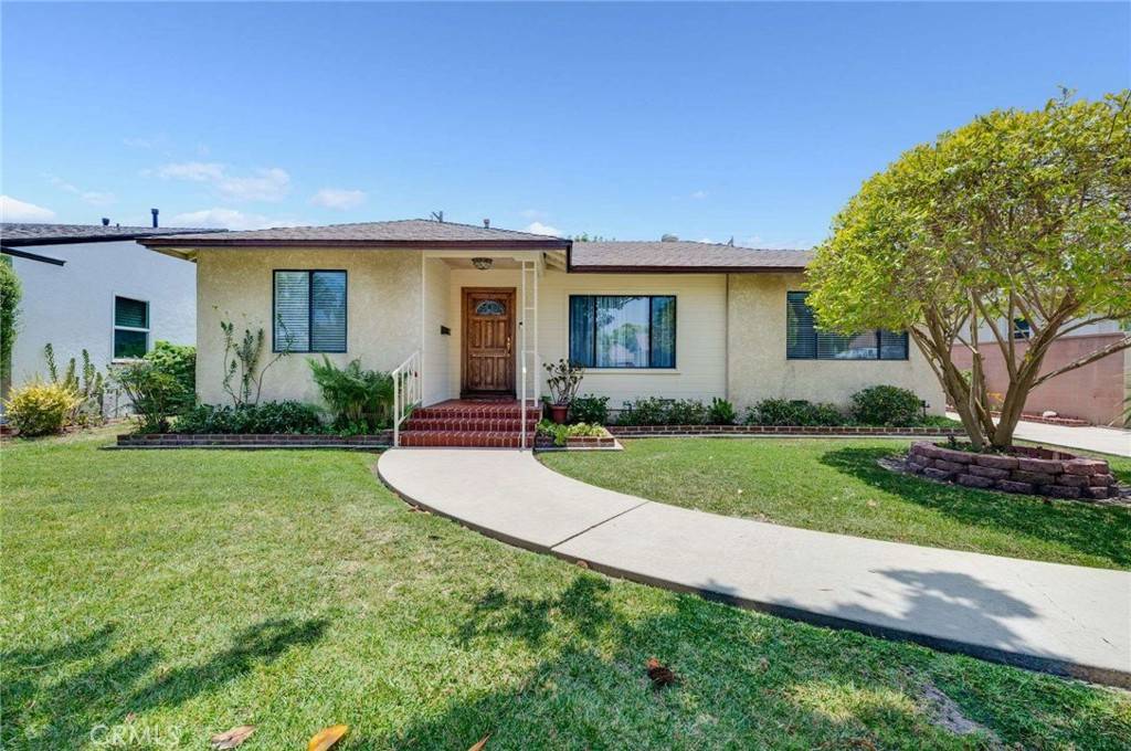 5856 E Scrivener ST, Long Beach, CA 90808