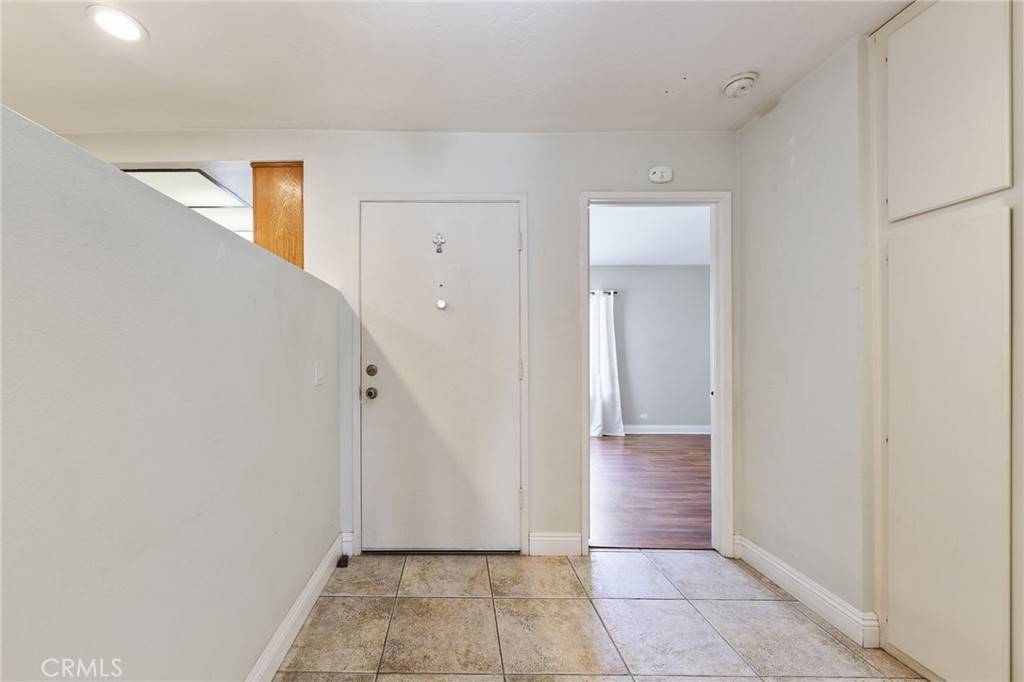 La Habra, CA 90631,976 E La Habra BLVD #115