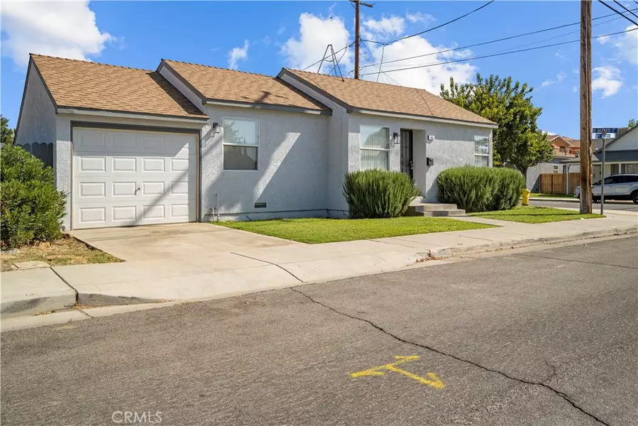 385 E Valley ST, Coalinga, CA 93210