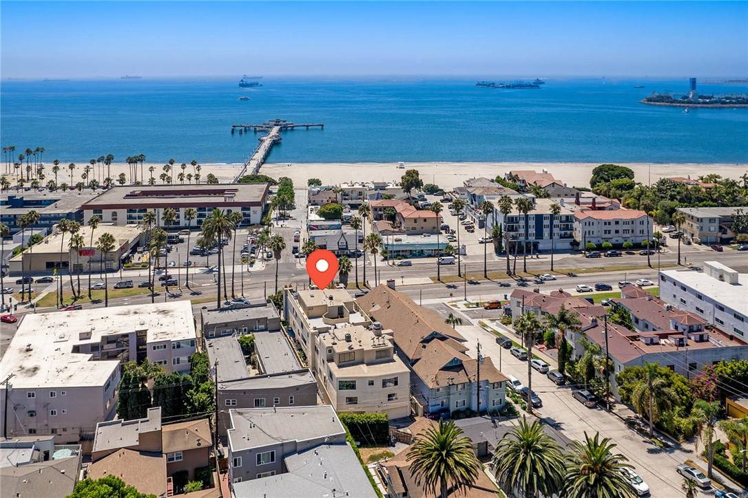 Long Beach, CA 90803,3811 E Livingston DR #1