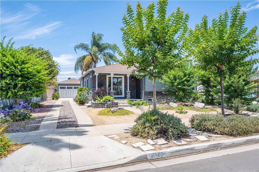 Long Beach, CA 90806,2325 Golden AVE