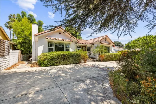 Van Nuys, CA 91401,13621 Erwin ST
