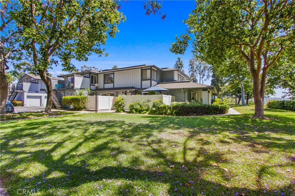 6443 Olive Branch LN #11, Yorba Linda, CA 92886