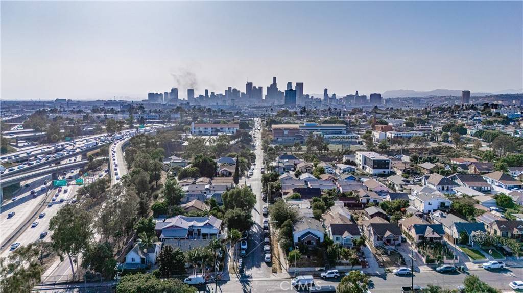 Los Angeles, CA 90023,2718 E 7th ST