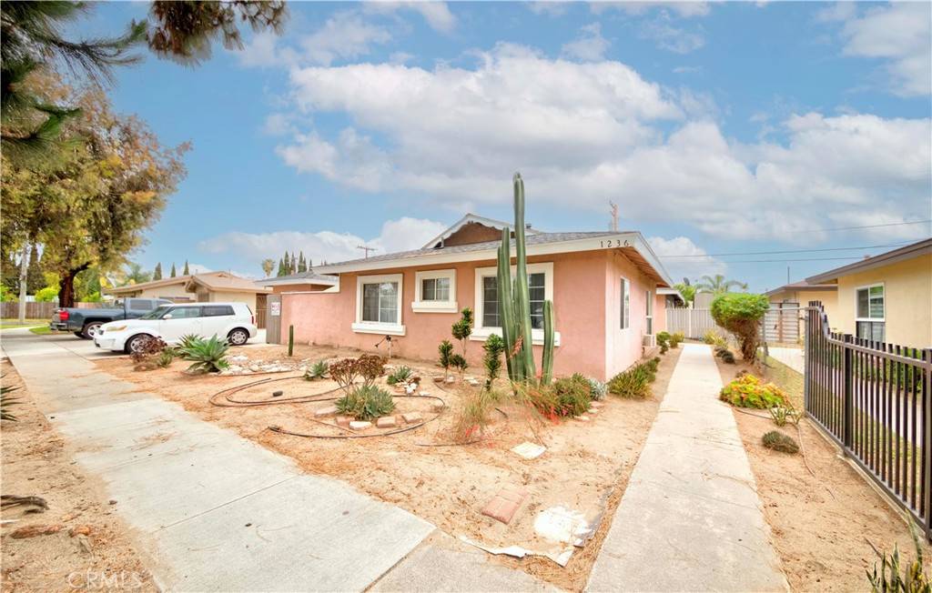 Anaheim, CA 92801,1236 N Dresden PL