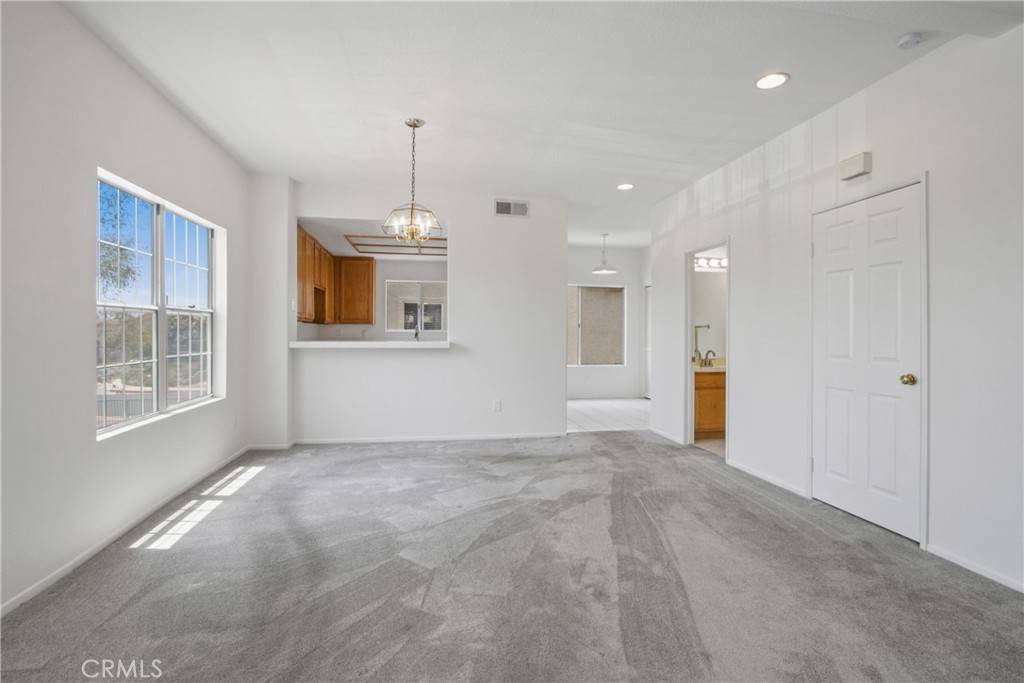 La Mirada, CA 90638,15118 Ocaso AVE