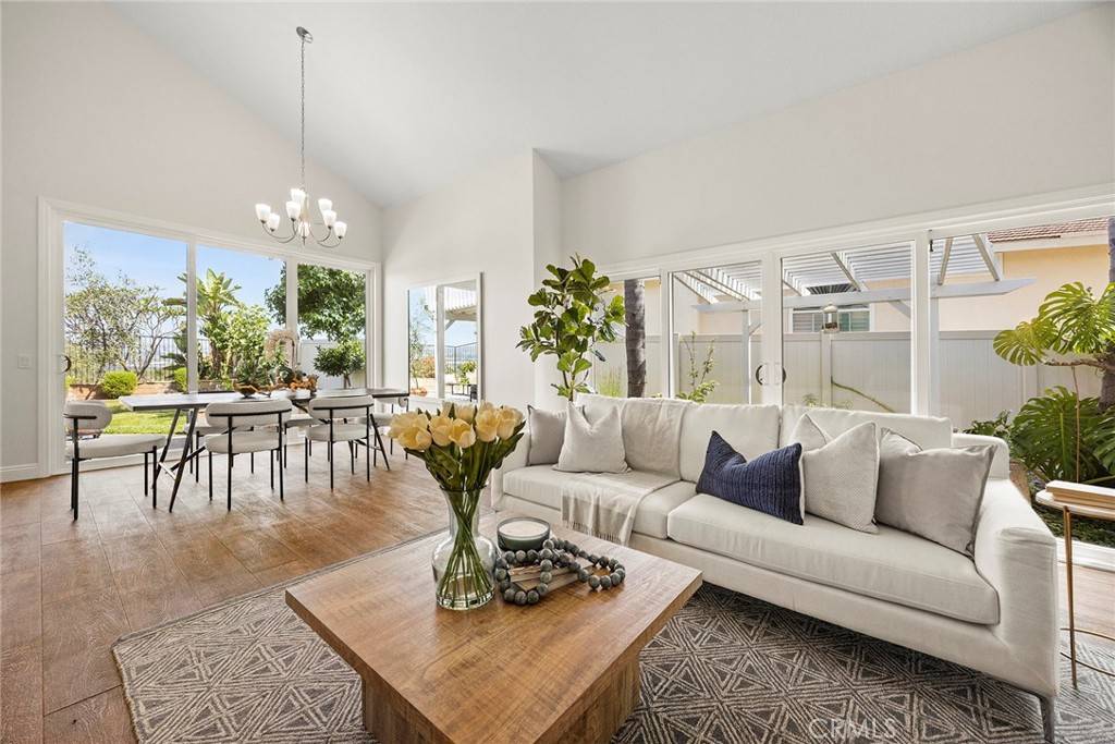 Laguna Niguel, CA 92677,28245 Via Alfonse