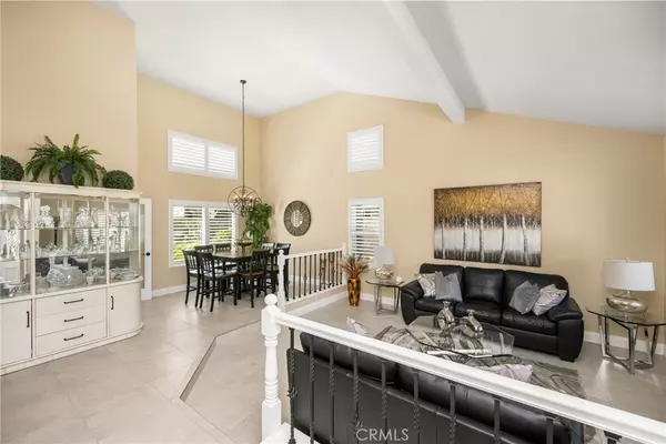 Yorba Linda, CA 92887,24330 Via Arriba Linda