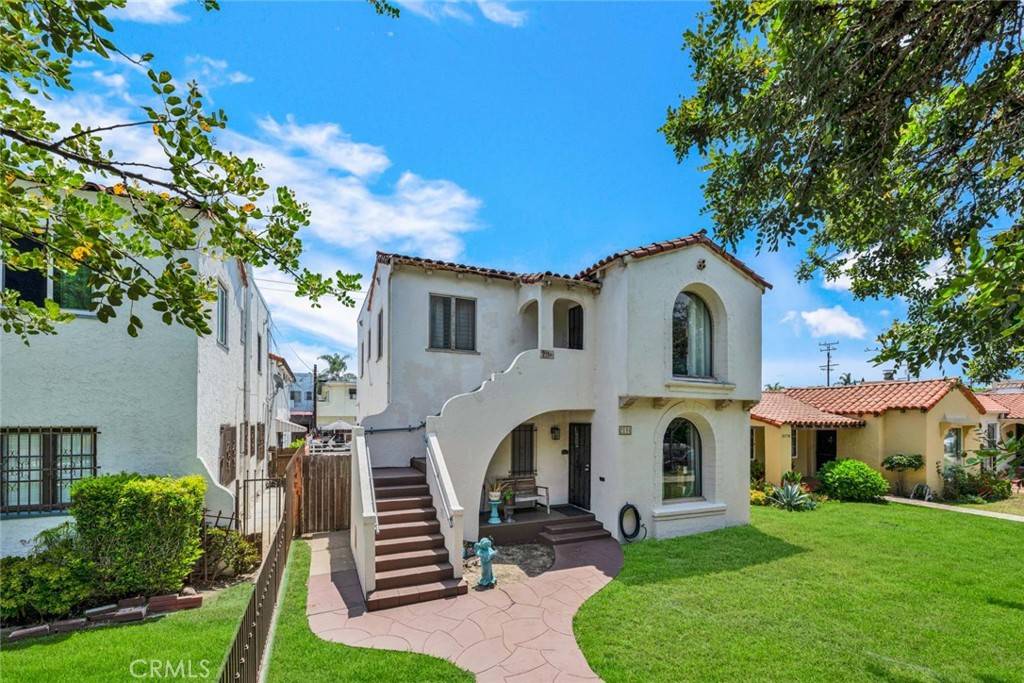 2184 Cedar AVE, Long Beach, CA 90806