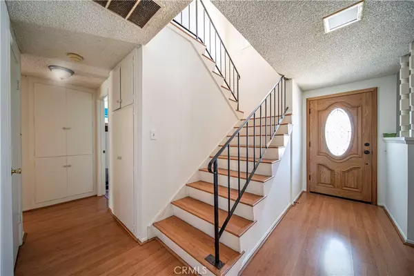 Whittier, CA 90604,10415 Valley View AVE
