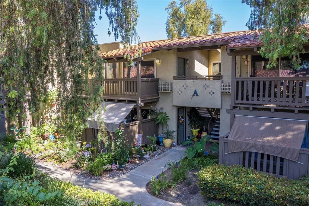 1345 Cabrillo Park DR #A06, Santa Ana, CA 92701
