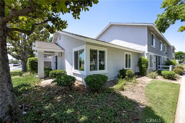 Placentia, CA 92870,2302 Cayuga AVE