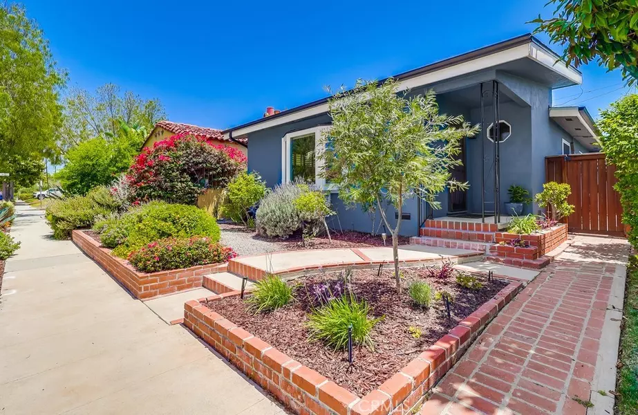 3590 Myrtle AVE, Long Beach, CA 90807