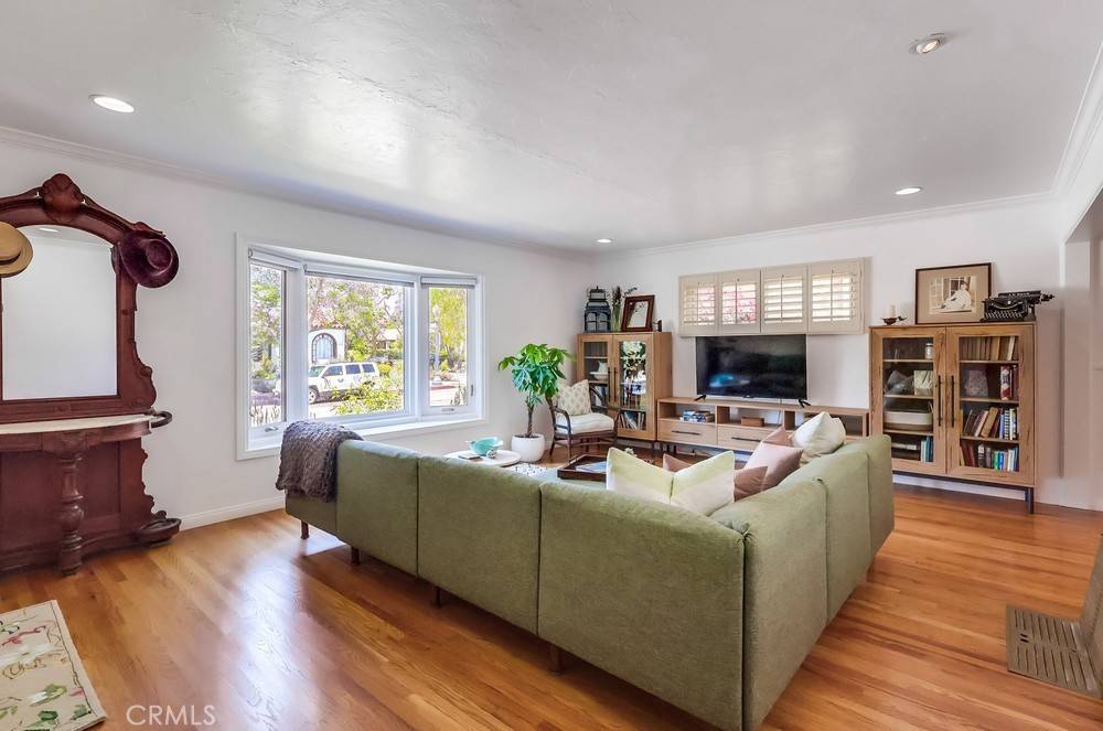 Long Beach, CA 90807,3590 Myrtle AVE