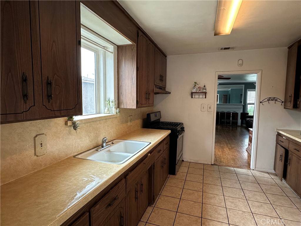 Santa Fe Springs, CA 90670,11229 Glenworth ST