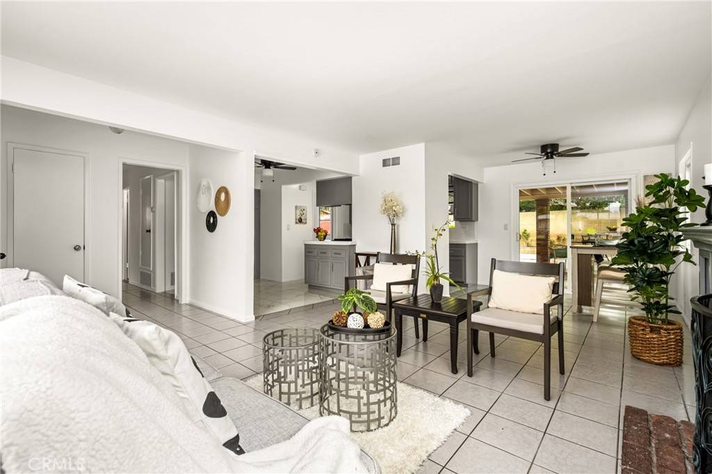 Santa Ana, CA 92701,1641 E 14th Street