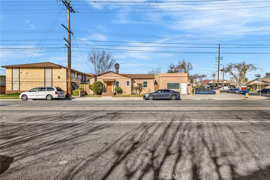 17105 Woodruff AVE #2, Bellflower, CA 90706