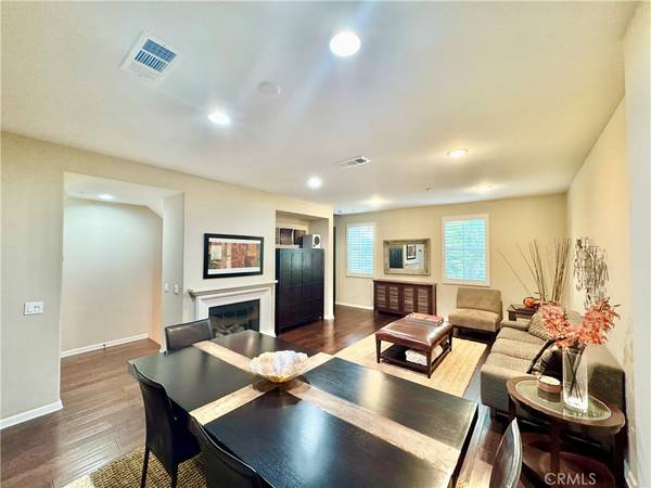 Stanton, CA 90680,8037 Monaco