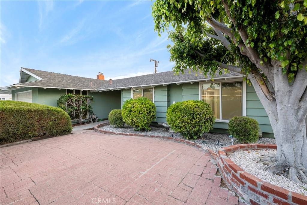5111 Roxborough DR, Placentia, CA 92870