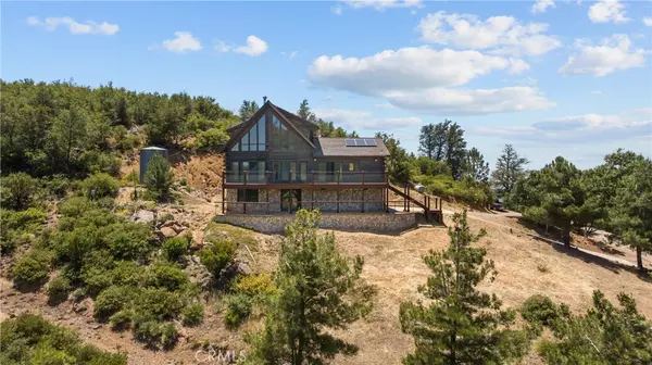 Julian, CA 92036,7385 Cosmit LN