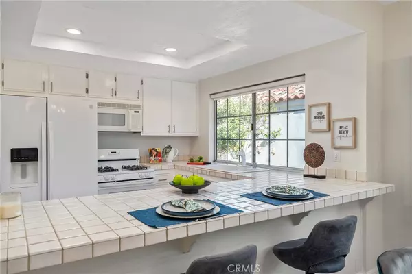 Palm Desert, CA 92211,43791 Calle Las Brisas W