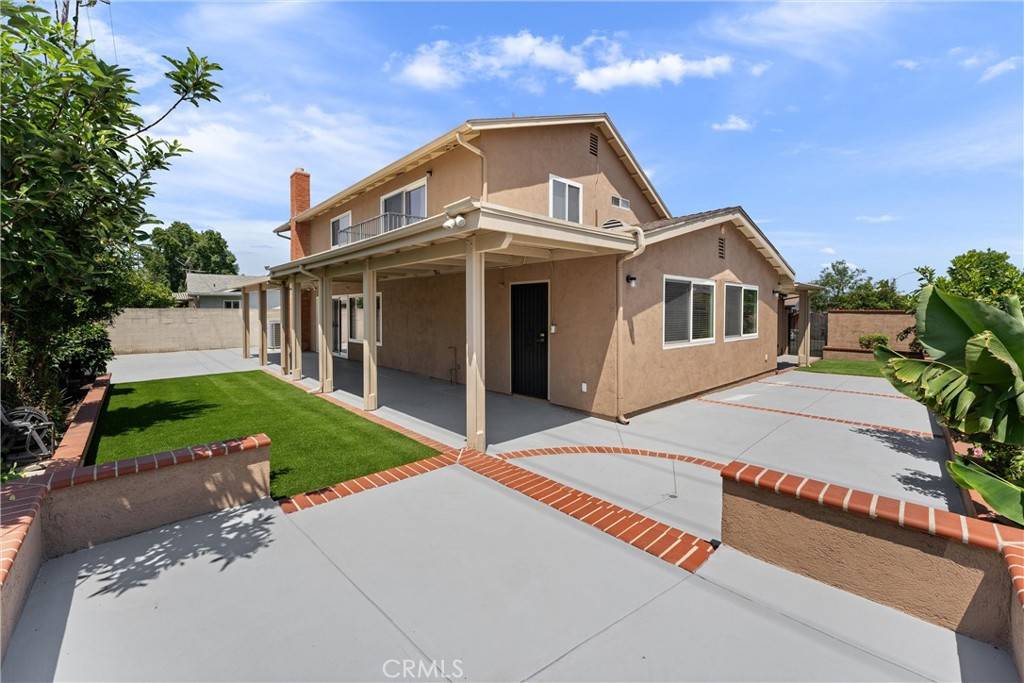 4360 E Addington DR, Anaheim, CA 92807