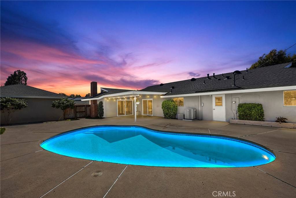 Santa Ana, CA 92705,11582 Suburnas WAY