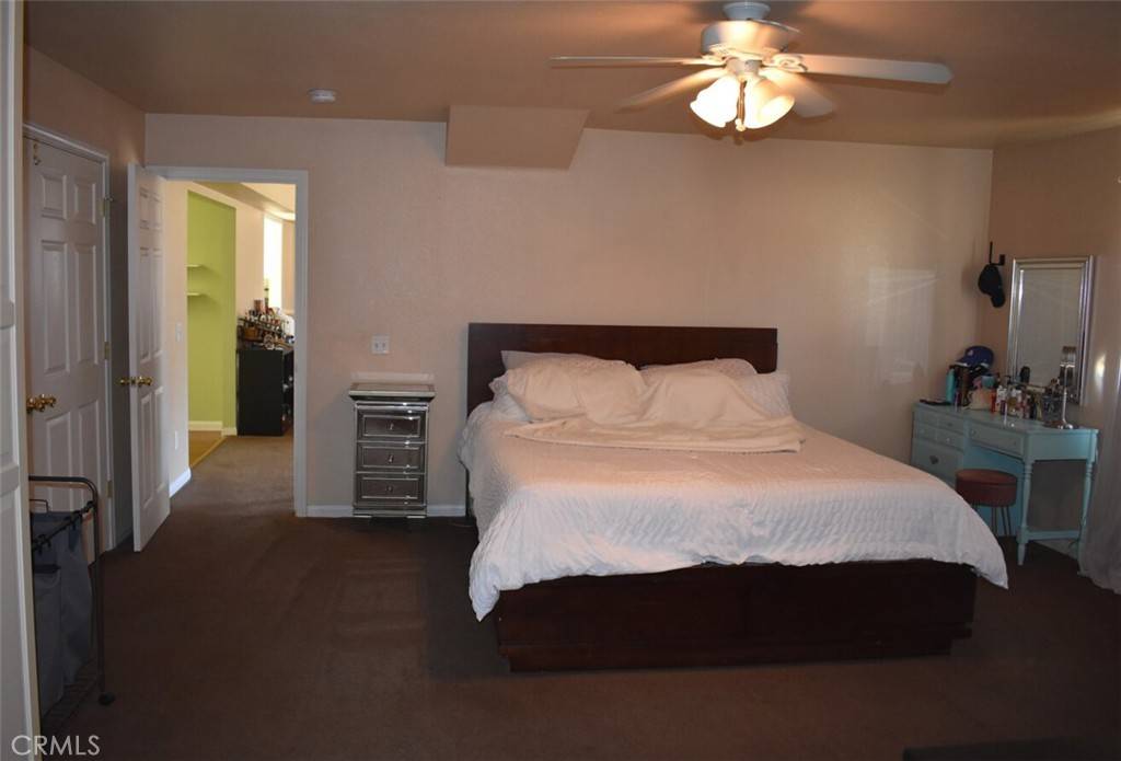 Rialto, CA 92376,356 E South ST