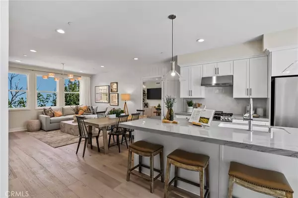 Huntington Beach, CA 92648,19071 Main ST #113