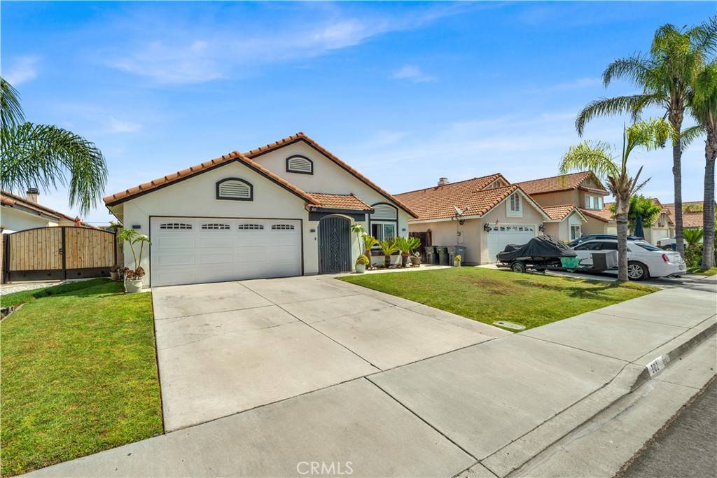 302 Daystar DR, Perris, CA 92571