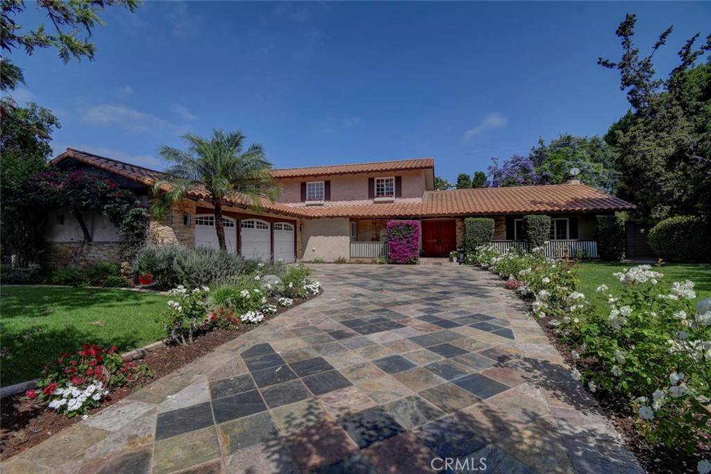 Santa Ana, CA 92705,12441 La Bella DR