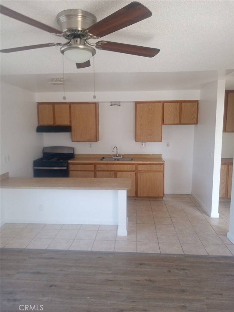16315 Juniper ST #2, Hesperia, CA 92345